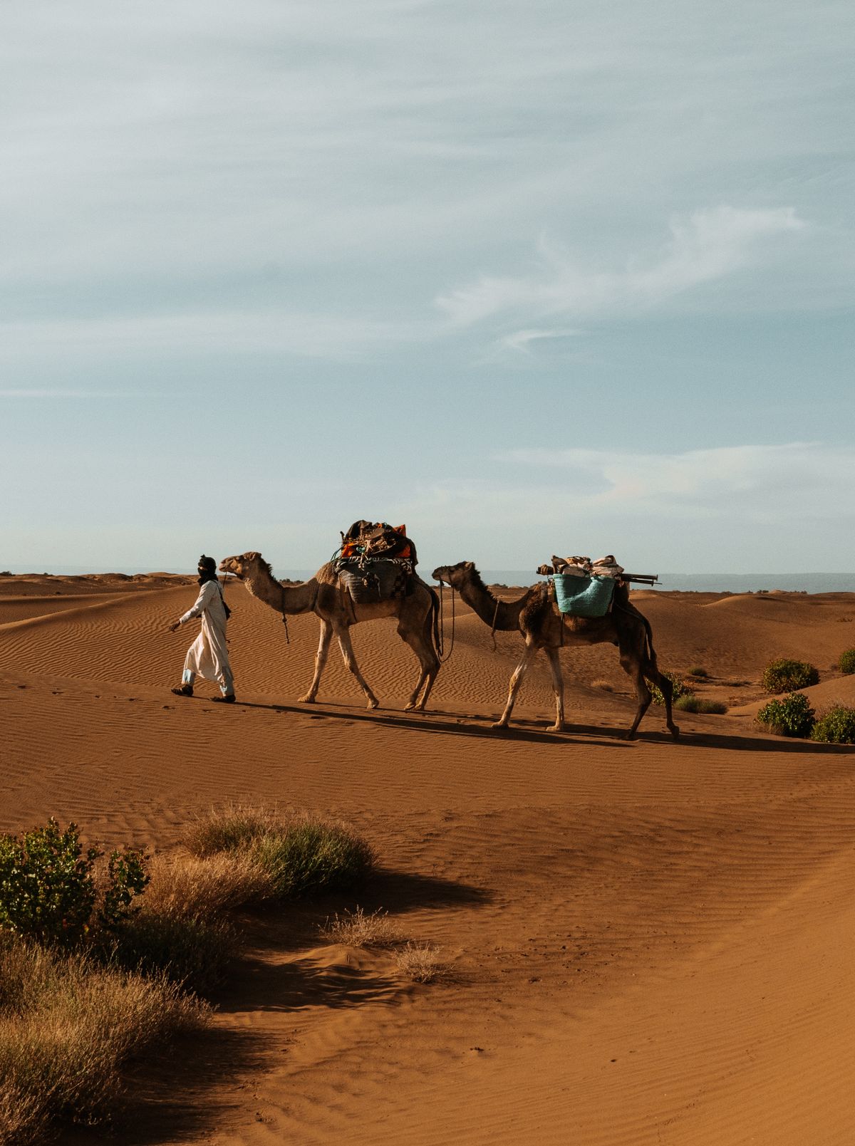 Campamento en las dunas de Chegaga bajo el cielo estrellado